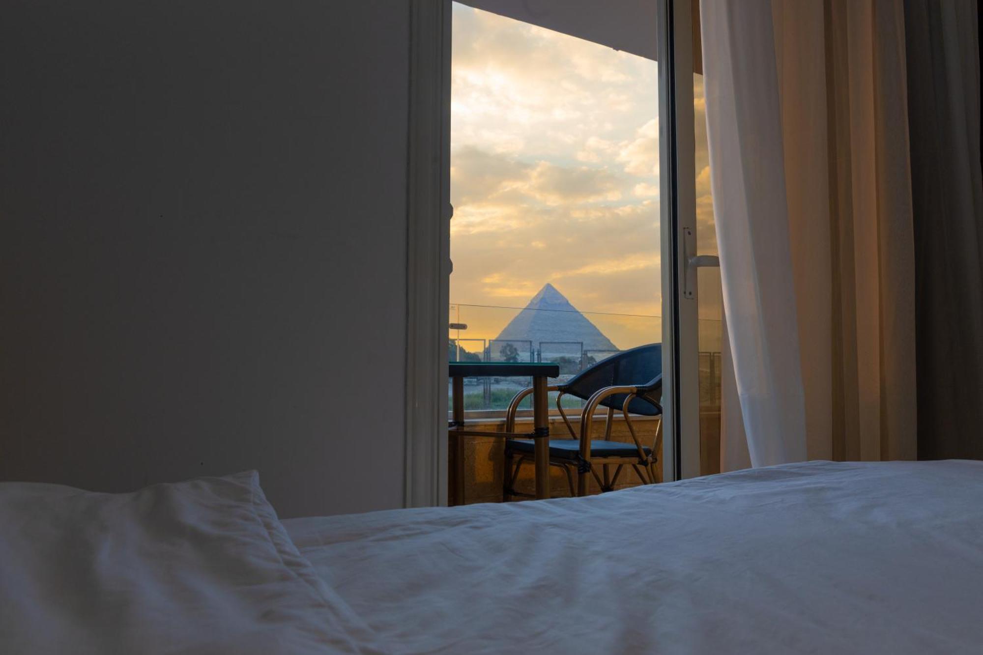 Pyramids Land Palace Kafret el-Gabal Екстериор снимка