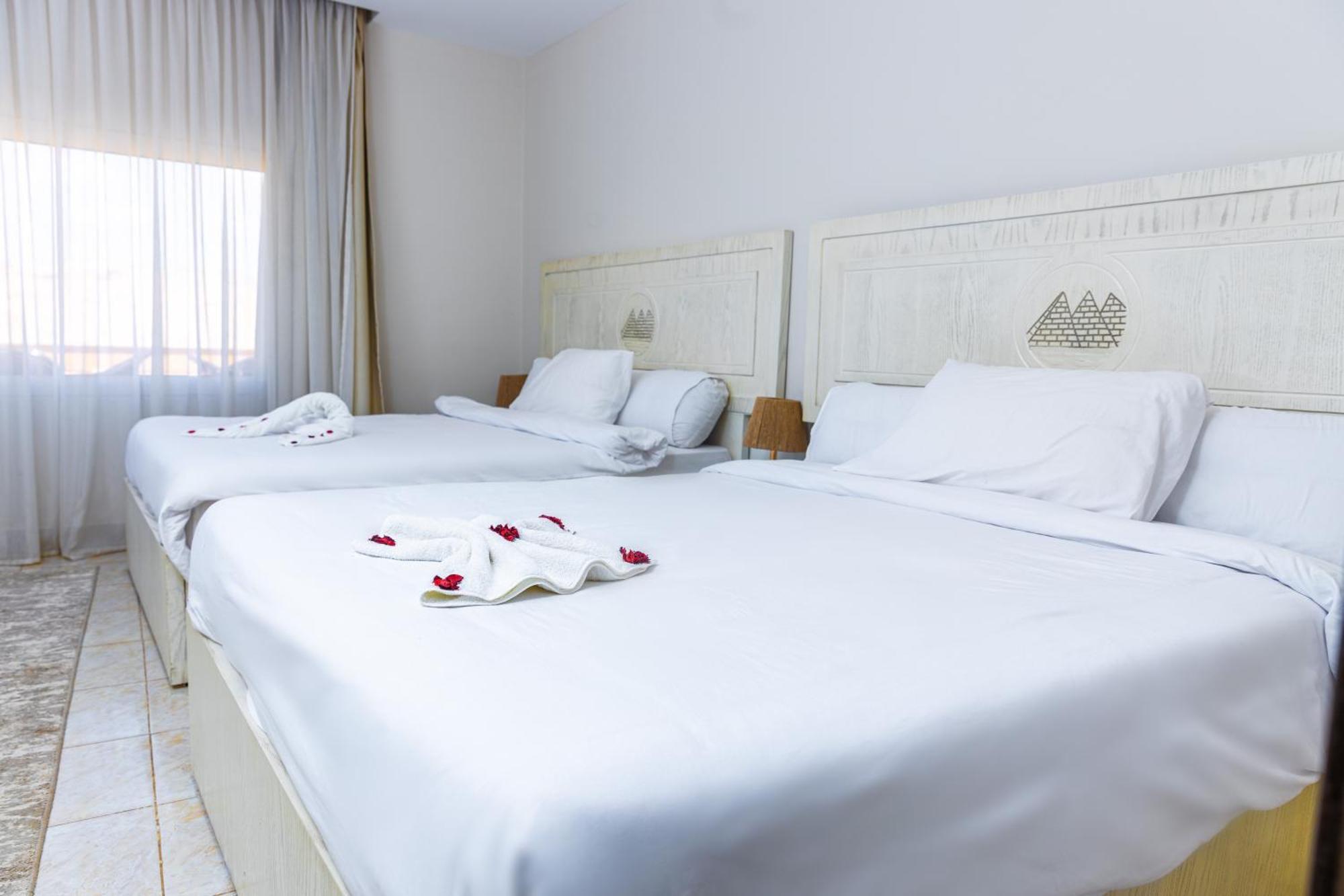 Pyramids Land Palace Kafret el-Gabal Екстериор снимка